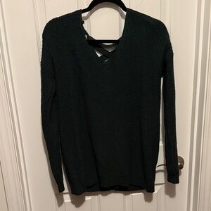 Elegant V-Neck Sweater in Deep Green